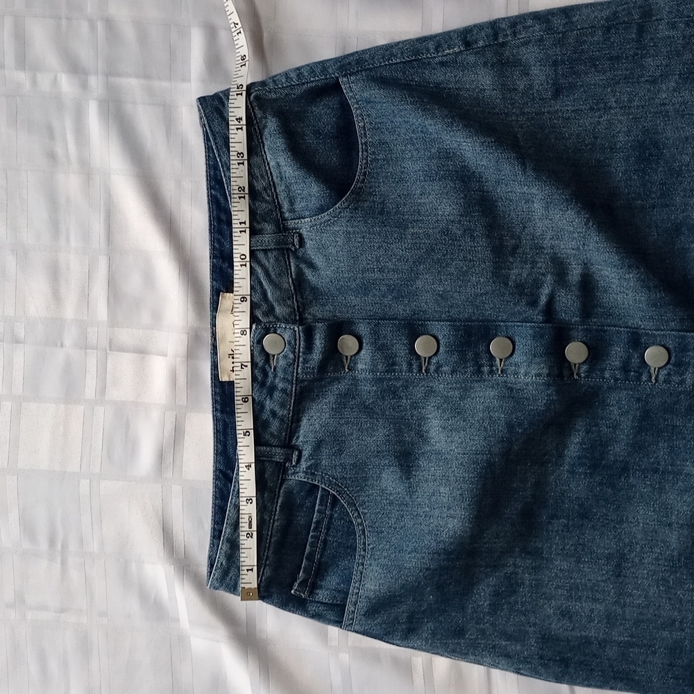 Full button mini skirt - Picture 3 of 9